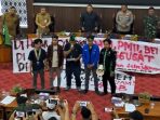 aksi-demo
