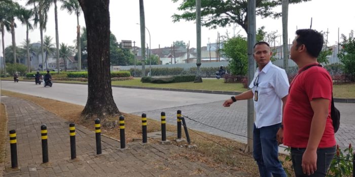Polresta Tangerang selidiki Tempat Kejadian Perkara Curanmor gunakan Senjata api di kawasan Bundaran 3 Citra Raya, Kecamatan Panongan, Jumat (24/7/2026).